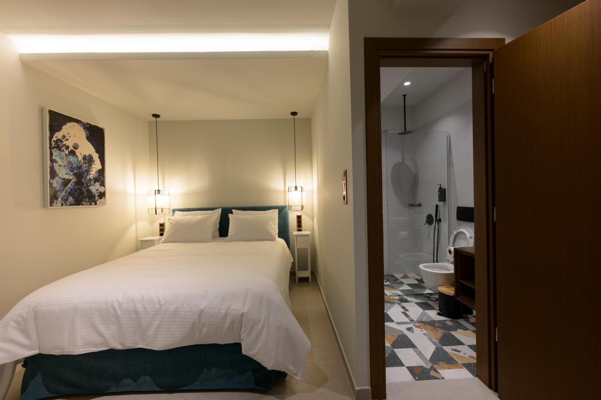 Blue Jasmine Urban Living Apartment Янина Екстериор снимка